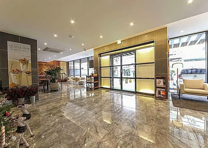 Lala Vianco Business 3* Busan