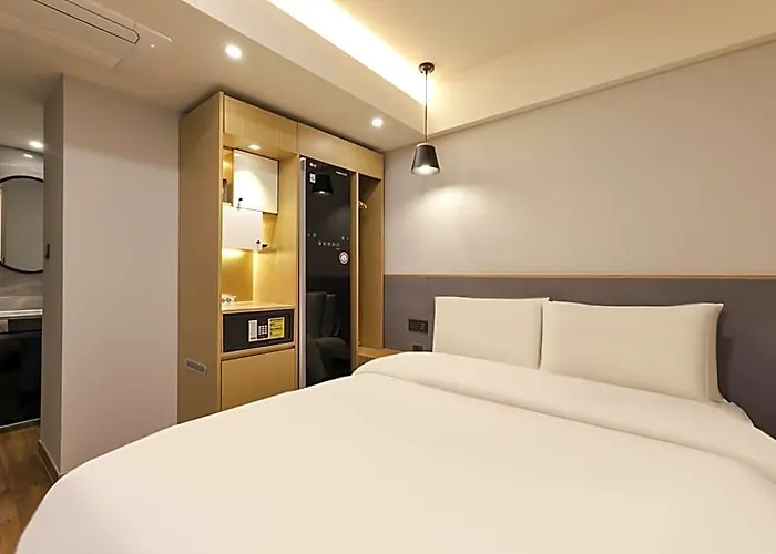 Hotel Lala Vianco Business